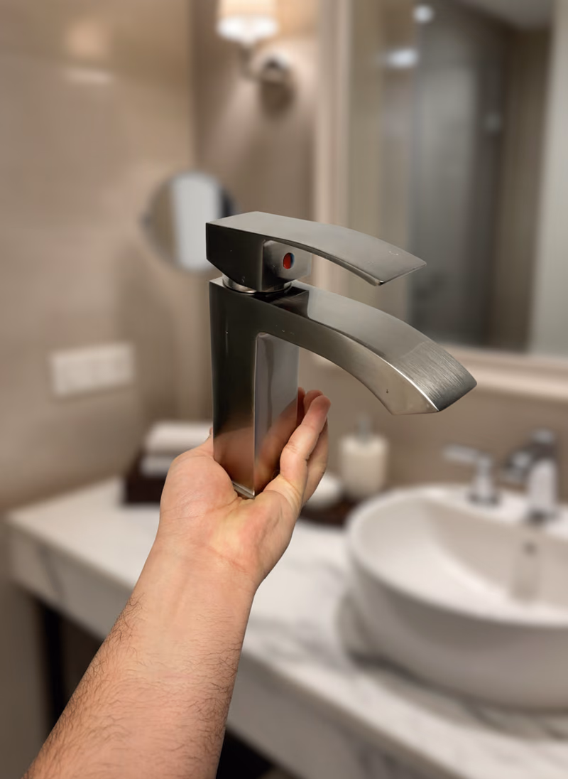 Anatolia faucet, second angle